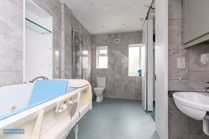 Ground Floor Bathroom- click for photo gallery